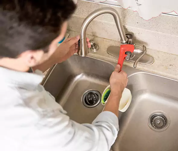 Professional Sink Repair Specialist in Deerfield Beach, FL: Schedule Reliable Sink Fixing Services with Us