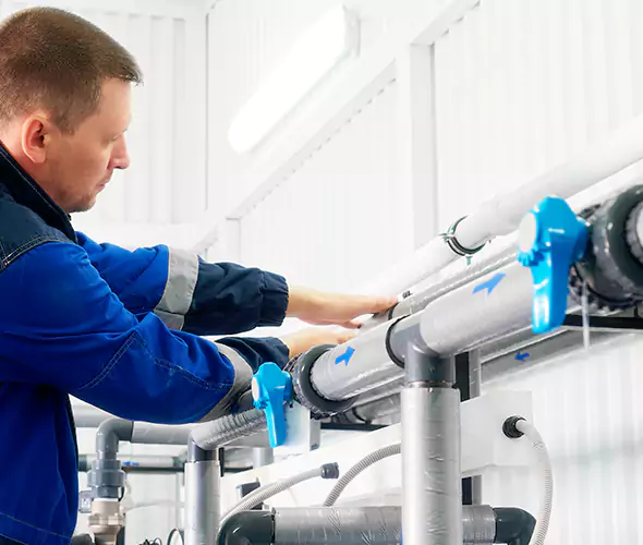 Expert Plumber for Water Softener Maintenance in Deerfield Beach, FL: Schedule Professional Maintenance with Us